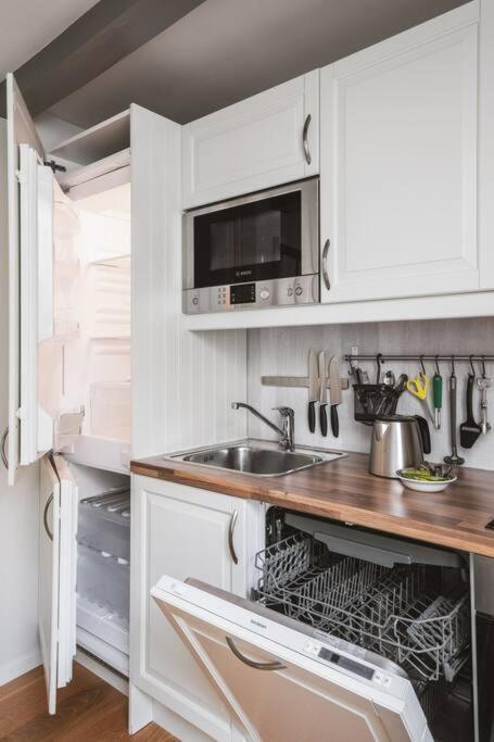 Hidden Gem Near The Old Town Bridge, 40M² Apt. Тронхейм Экстерьер фото